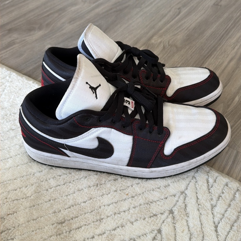 Nike Jordan